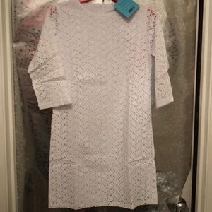 ⬇️final price drop⬇️ Beautiful white eyelet dress